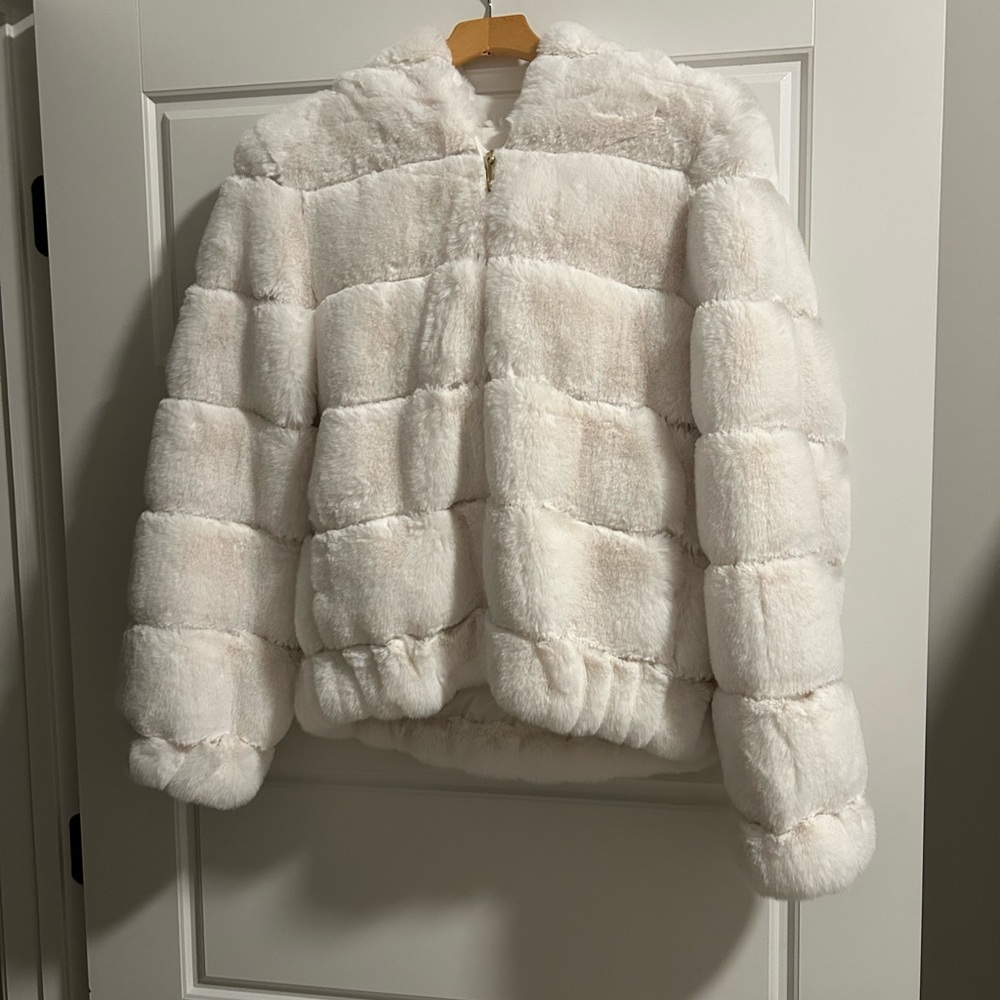 BCBGMaxAzria Off-White Teddy Jacket